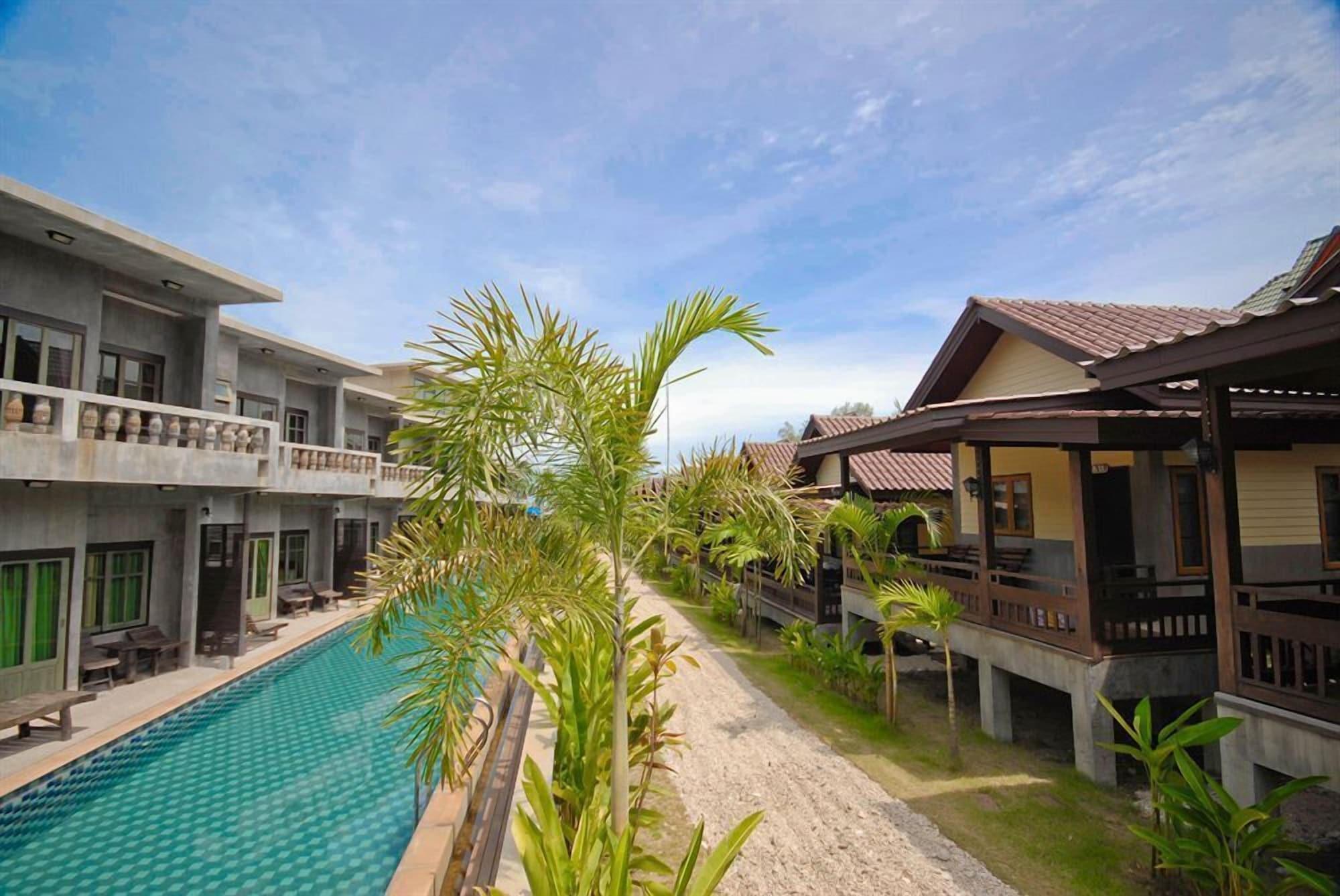 See Through Resort Haad Yao Bagian luar foto